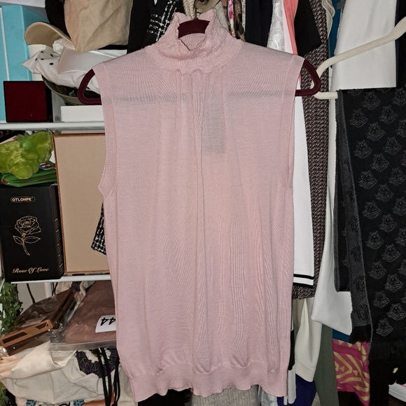 Prada NWTs High-neck Sleeveless Knitted Top - Picture 6 of 13